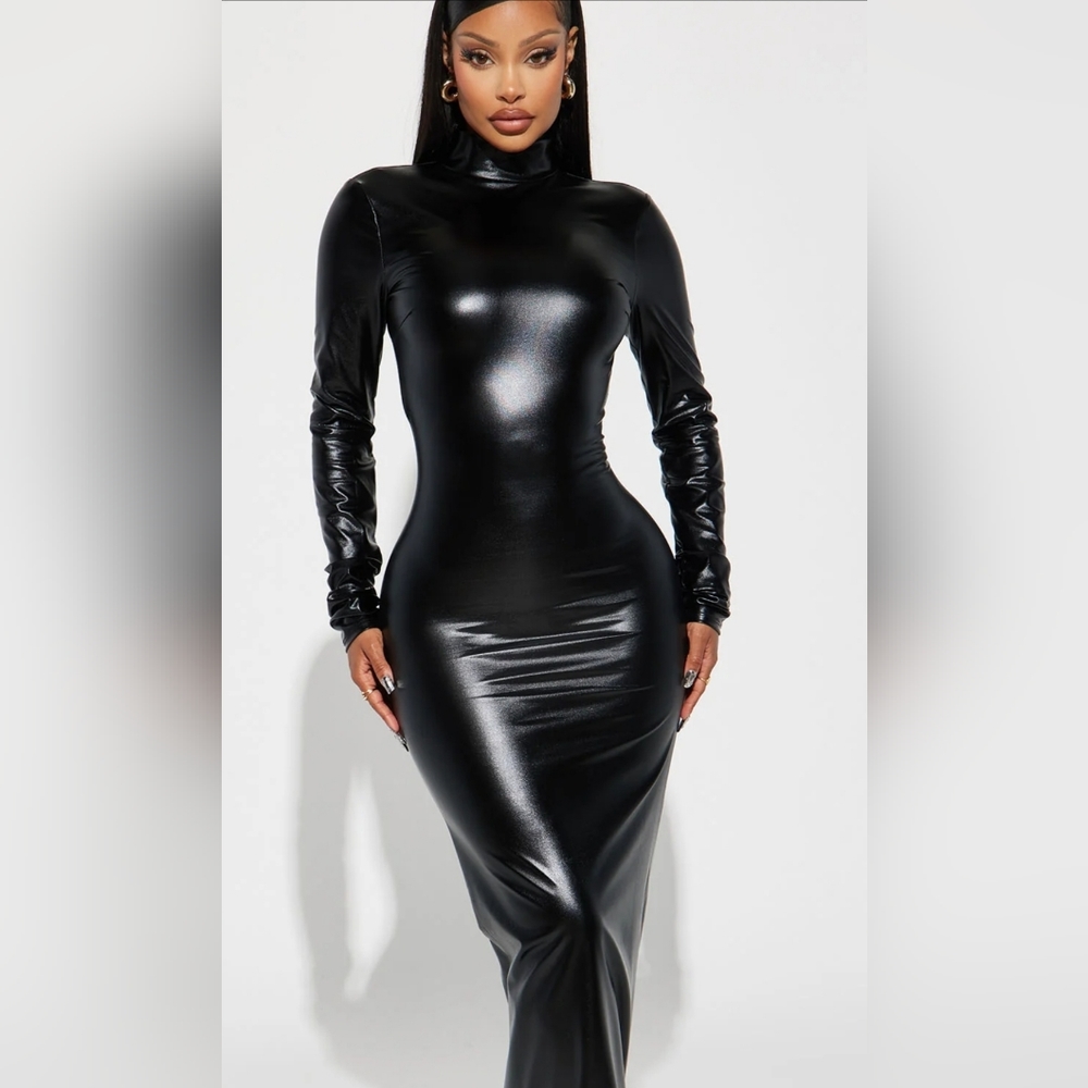 Backless metallic dress